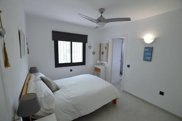 Image No.24-3 Bed Village House for sale