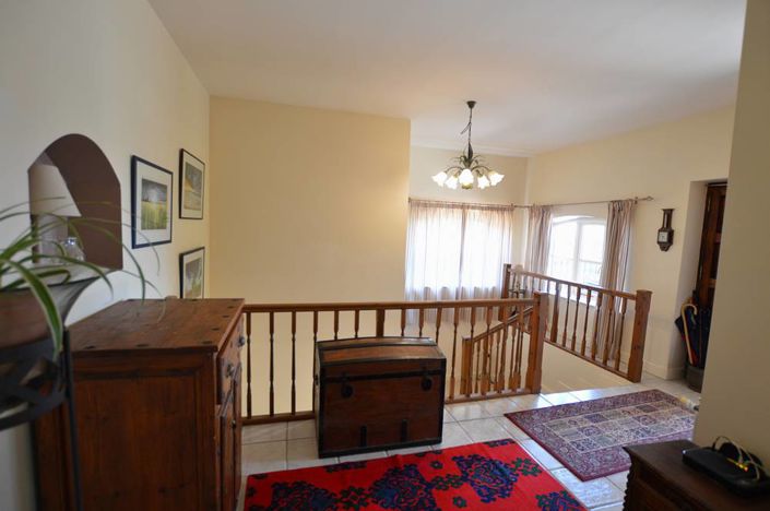 Image No.20-Villa de 4 chambres à vendre à Bédar