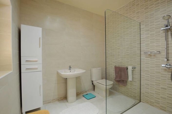 Image No.23-Villa de 4 chambres à vendre à Bédar