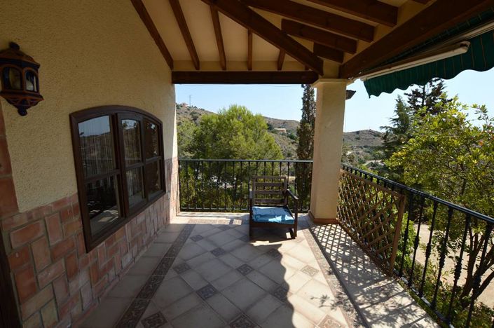 Image No.9-Villa de 4 chambres à vendre à Bédar