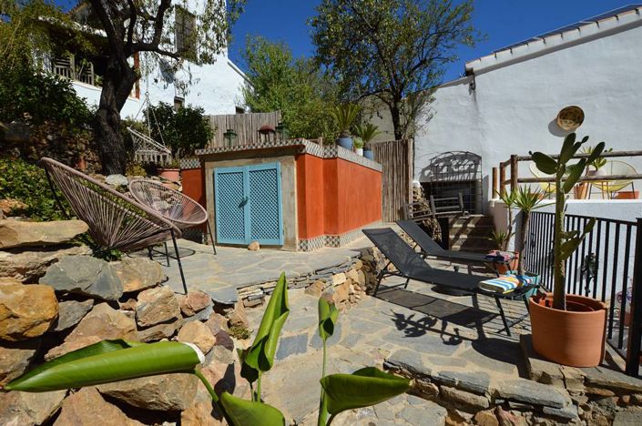 Image No.6-2 Bed Village House for sale