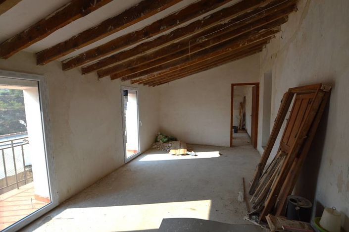 Image No.16-6 Bed Country House for sale