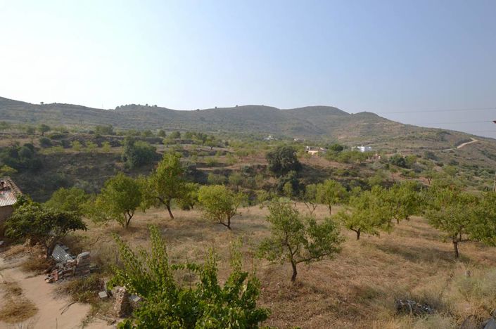 Image No.9-6 Bed Country House for sale