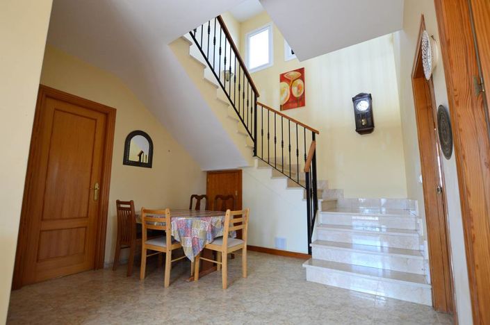 Image No.12-4 Bed Villa for sale