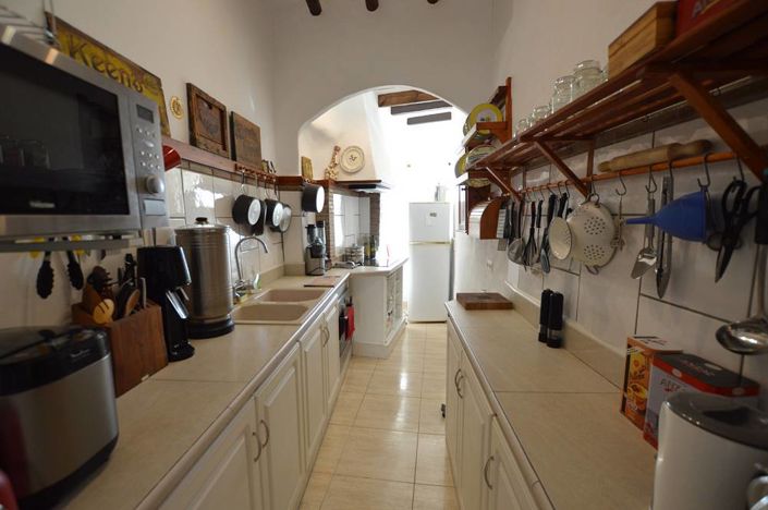 Image No.15-5 Bed Village House for sale