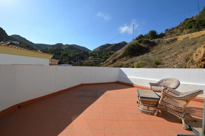 Image No.4-2 Bed Village House for sale