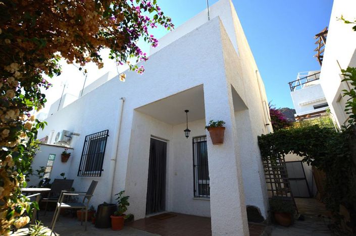 Image No.2-Maison de ville de 3 chambres à vendre à Lucainena de las Torres