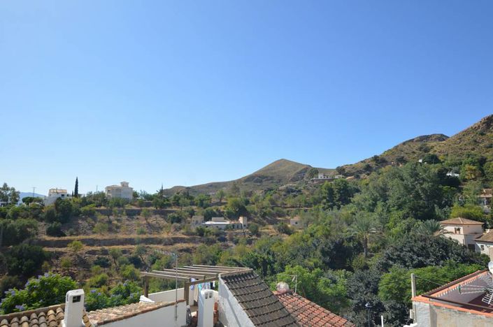 Image No.6-Maison de village de 5 chambres à vendre à Bédar