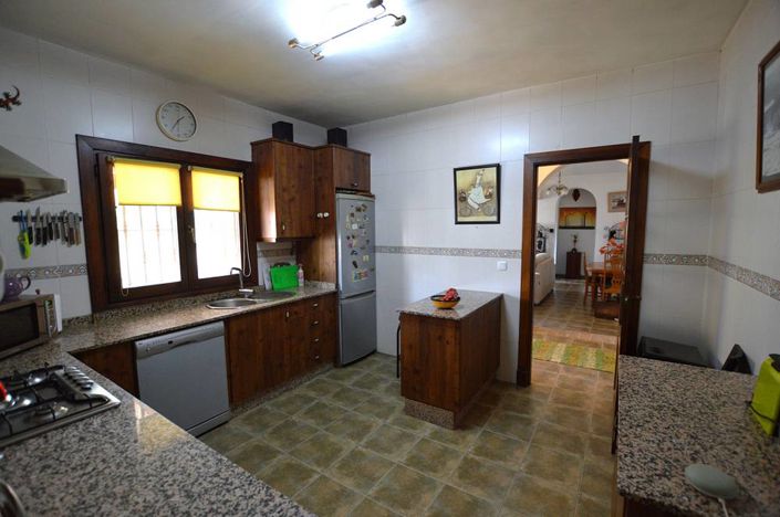 Image No.19-3 Bed Villa for sale