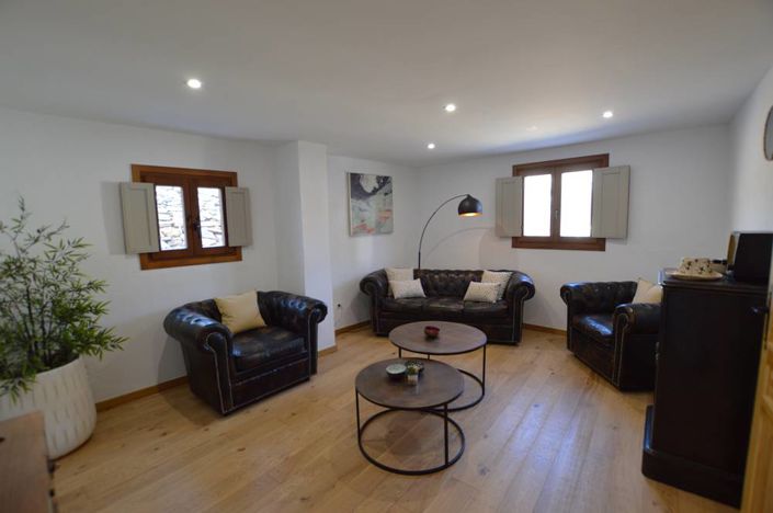 Image No.15-4 Bed Cortijo for sale