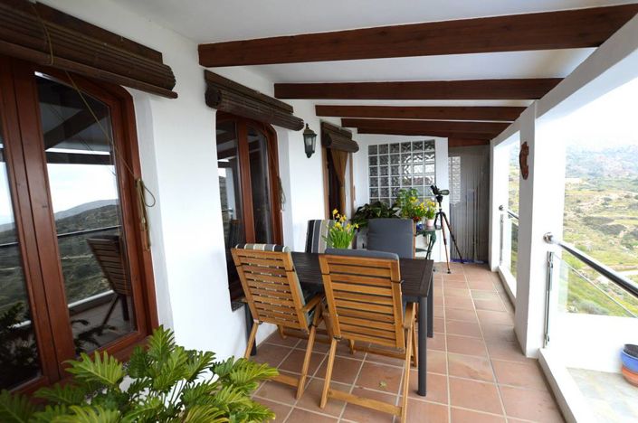 Image No.10-Maison de campagne de 4 chambres à vendre à Bédar