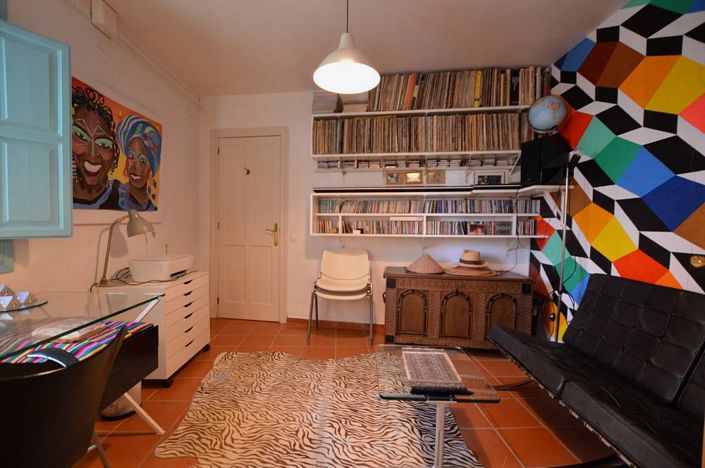 Image No.12-6 Bed Country House for sale