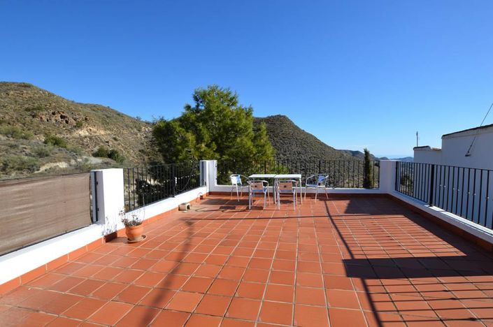 Image No.24-6 Bed Country House for sale