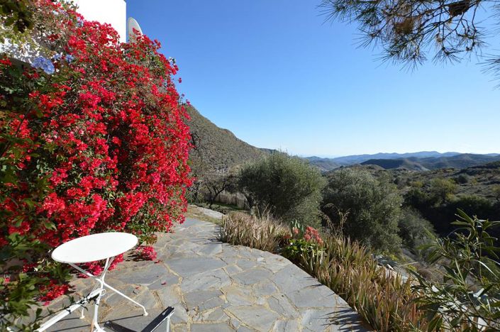 Image No.7-6 Bed Country House for sale