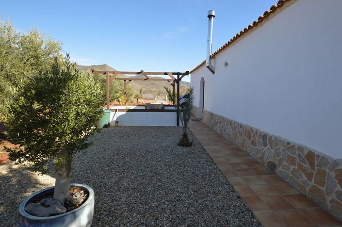 Image No.10-2 Bed Country House for sale