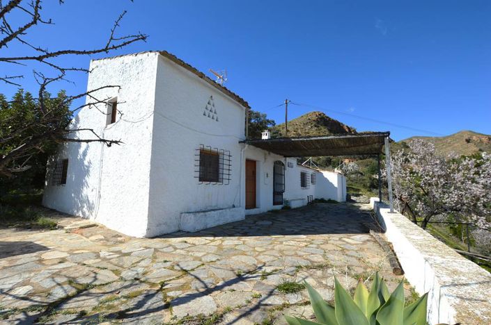 Image No.2-4 Bed Cortijo for sale