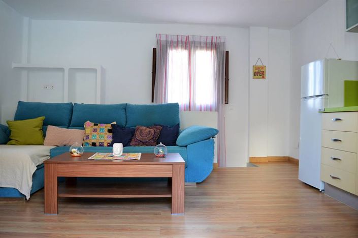 Image No.5-1 Bed Townhouse for sale