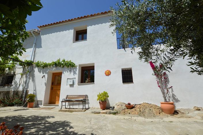 Image No.2-1 Bed Country House for sale