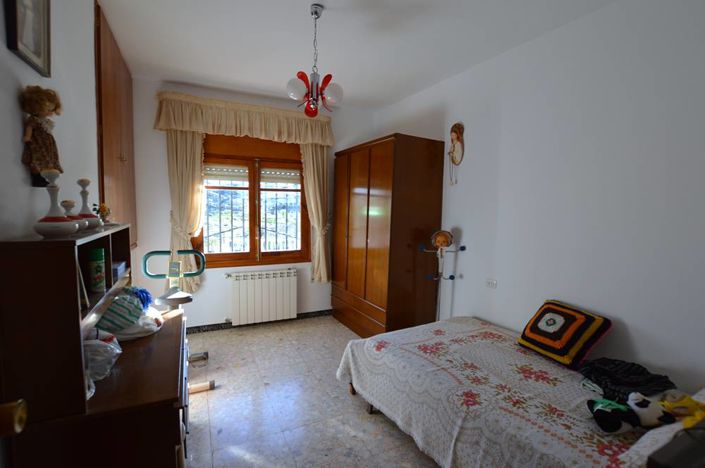 Image No.20-5 Bed Village House for sale