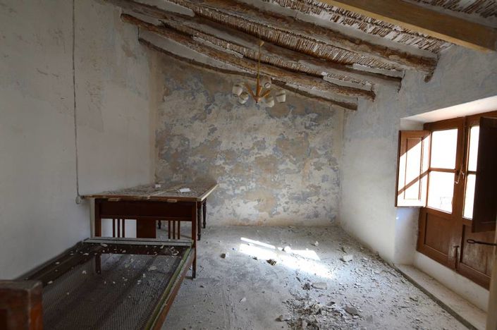 Image No.12-4 Bed Village House for sale