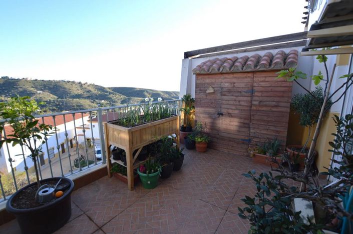 Image No.3-2 Bed Apartment for sale