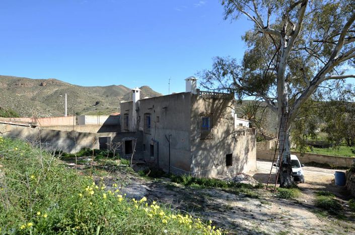 Image No.3-5 Bed Country House for sale