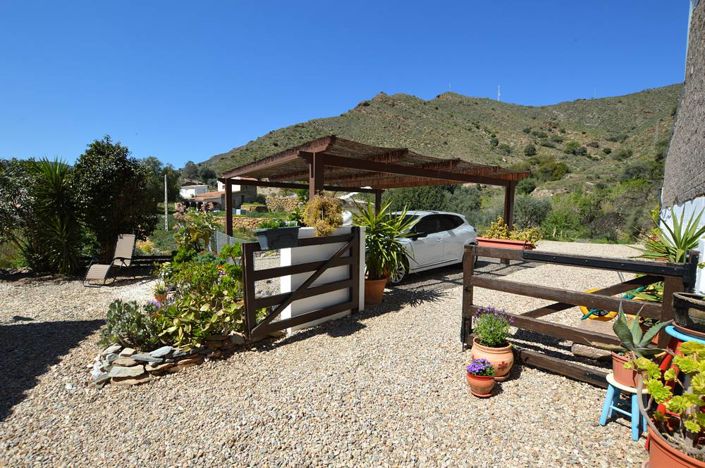 Image No.7-2 Bed Country House for sale