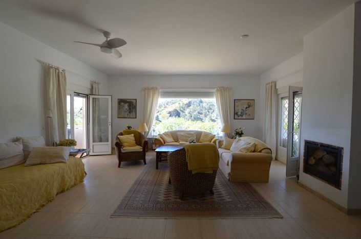 Image No.12-2 Bed Villa for sale