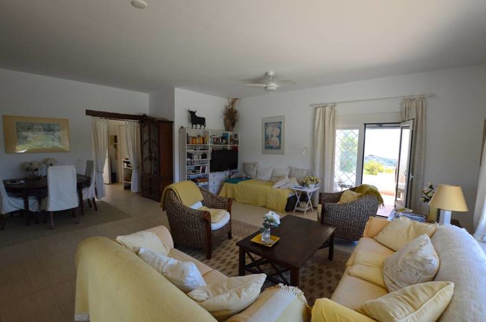 Image No.14-2 Bed Villa for sale