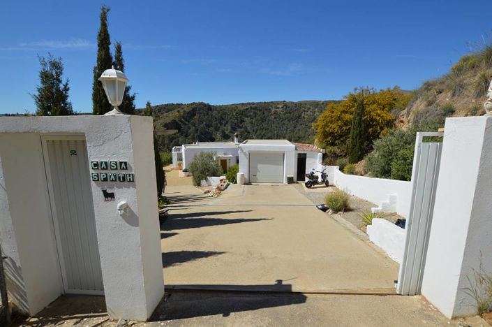 Image No.3-2 Bed Villa for sale