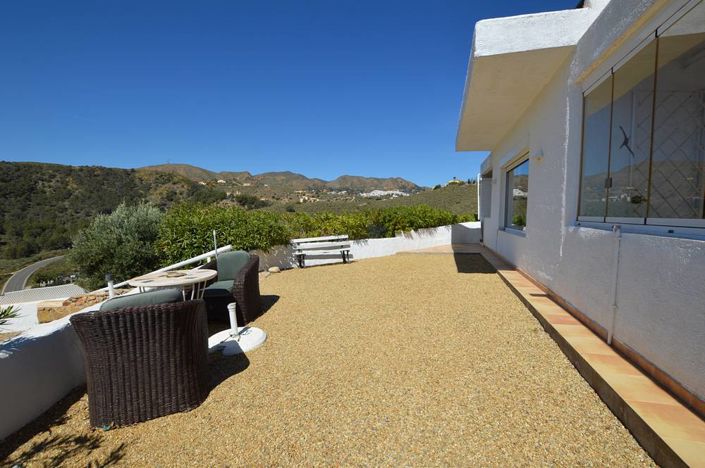 Image No.6-2 Bed Villa for sale