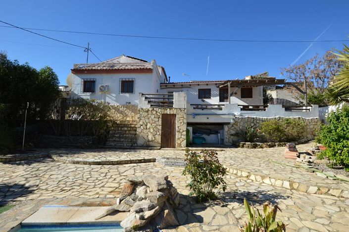 Image No.3-3 Bed Country House for sale