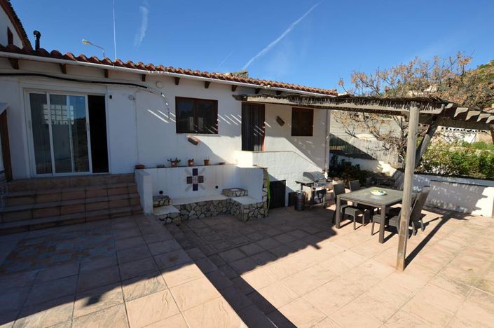 Image No.7-3 Bed Country House for sale