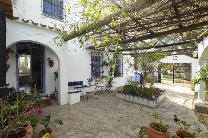 Image No.2-5 Bed Cortijo for sale