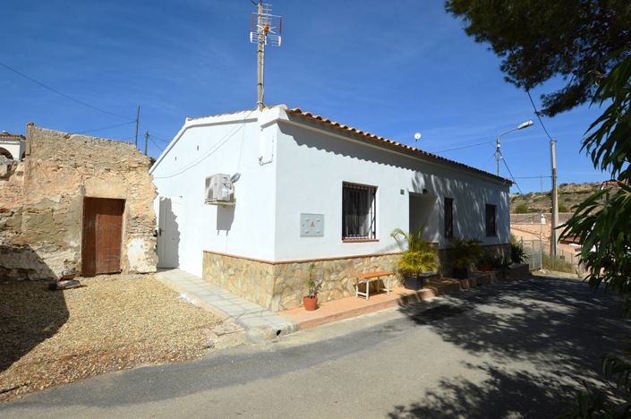 Image No.3-3 Bed Villa for sale