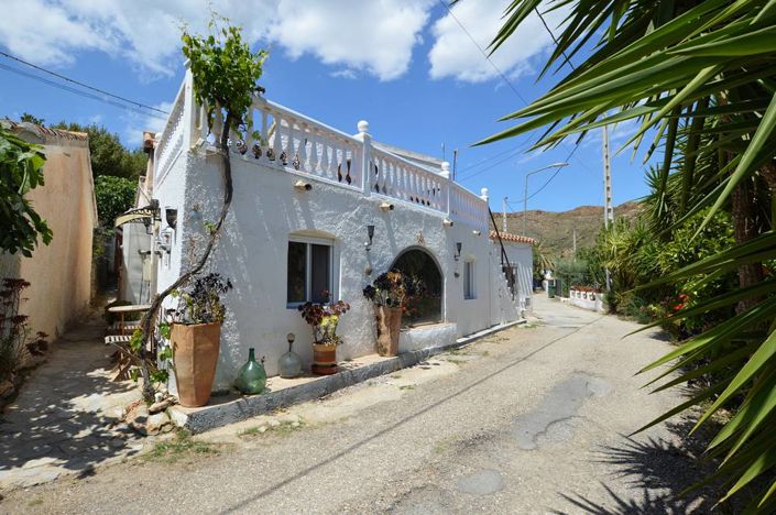 Image No.2-Maison de village de 3 chambres à vendre à Bédar