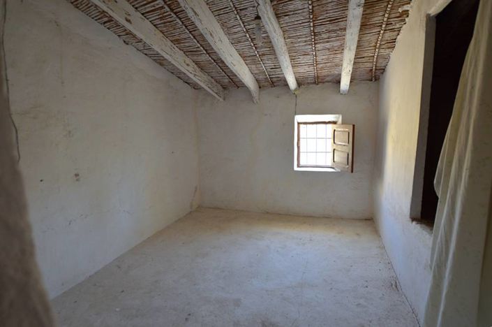 Image No.23-3 Bed Townhouse for sale