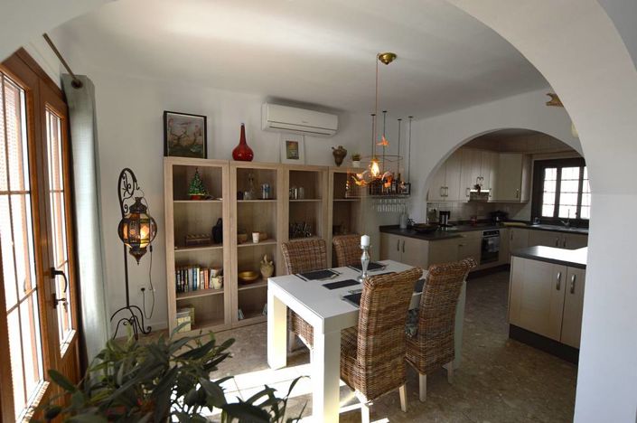 Image No.16-3 Bed Townhouse for sale