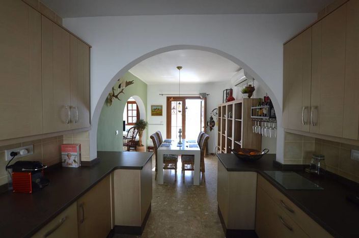 Image No.17-3 Bed Townhouse for sale