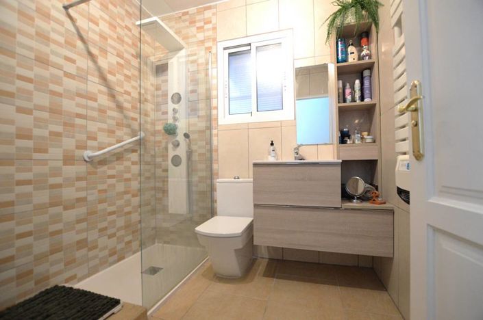 Image No.25-3 Bed Townhouse for sale