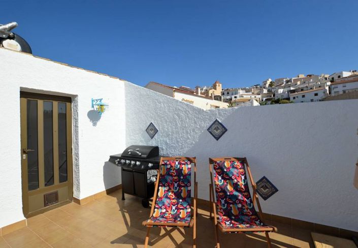 Image No.7-3 Bed Townhouse for sale