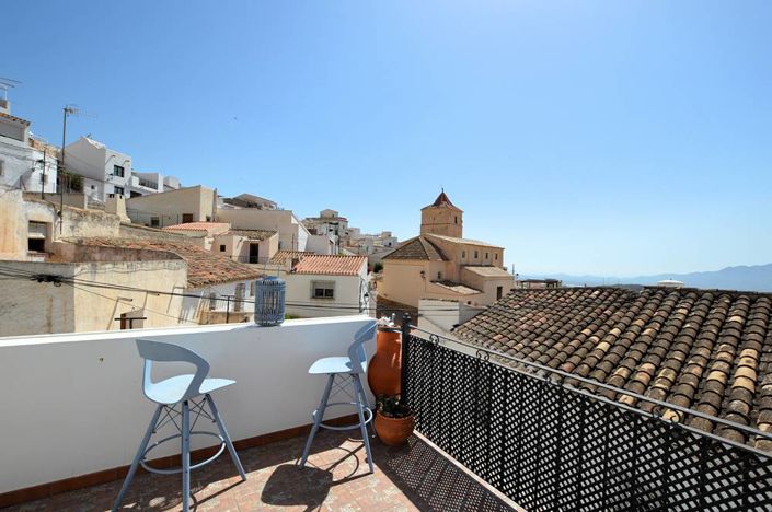 Image No.9-3 Bed Townhouse for sale
