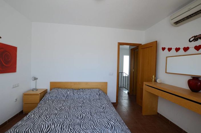 Image No.21-3 Bed Village House for sale