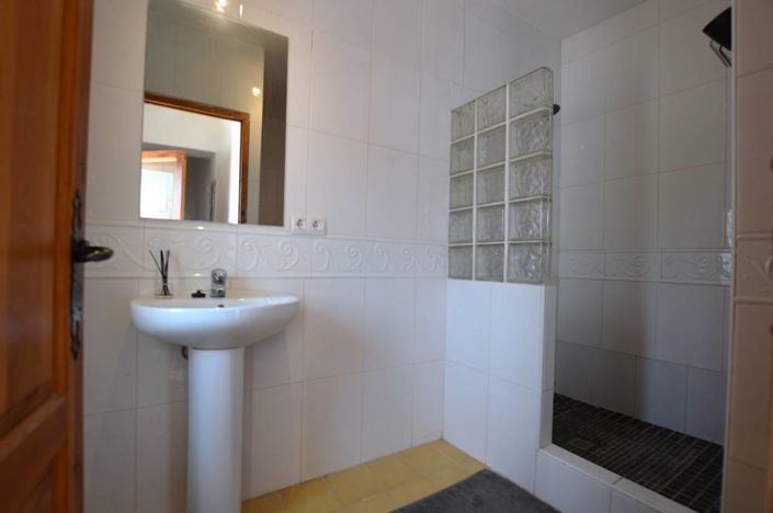Image No.17-2 Bed Village House for sale