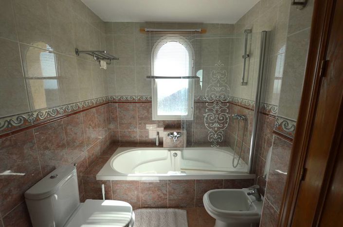 Image No.23-4 Bed Villa for sale