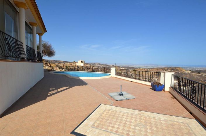 Image No.7-4 Bed Villa for sale