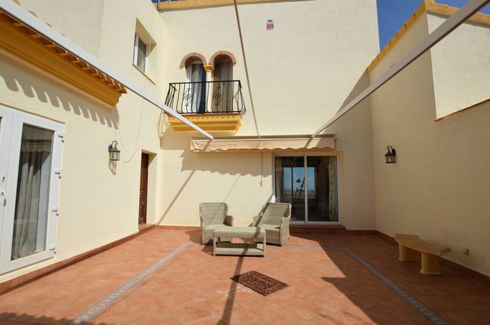 Image No.9-4 Bed Villa for sale