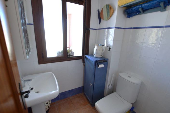 Image No.21-3 Bed Townhouse for sale
