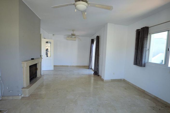 Image No.13-4 Bed Villa for sale