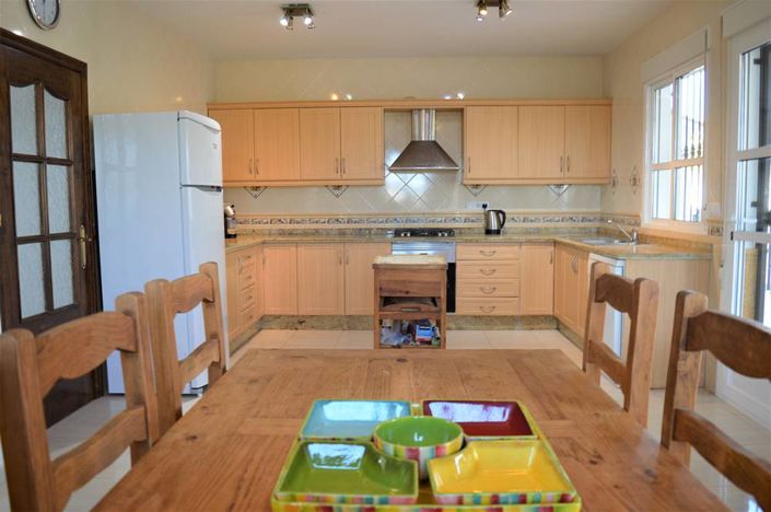 Image No.19-4 Bed Villa for sale